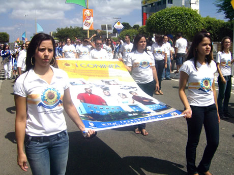 Pelotão do CONINFA no desfile de Sete de Setembro