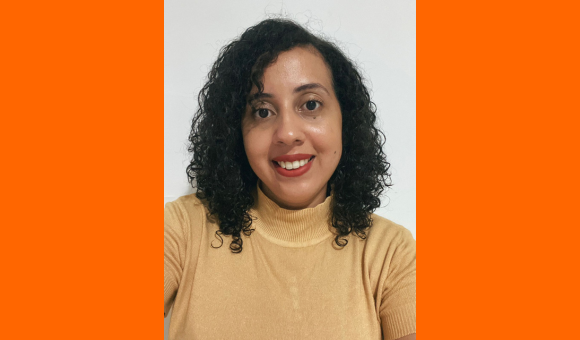 Egressa do curso de Psicologia do UniRios é aprovada no mestrado da UFSJ