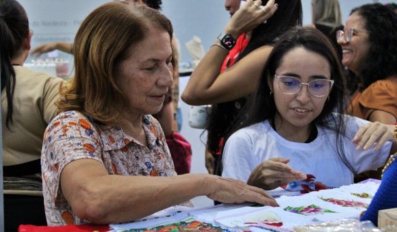 Talento, sabor e empreendedorismo: Feirinha especial celebra o Mês da Mulher no Grupo Sete