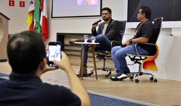 Segurança digital em pauta: 16º TecDebate discute ataques cibernéticos na era da IA