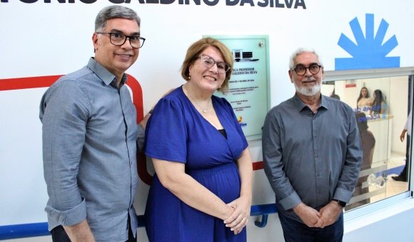Biblioteca recebe nome do Professor Galdino e vestiário é entregue como parte das comemorações dos 24 anos do UniRios