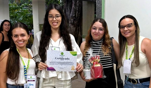 Talento e ciência: alunas do UniRios se destacam no SIMNUBIOMA